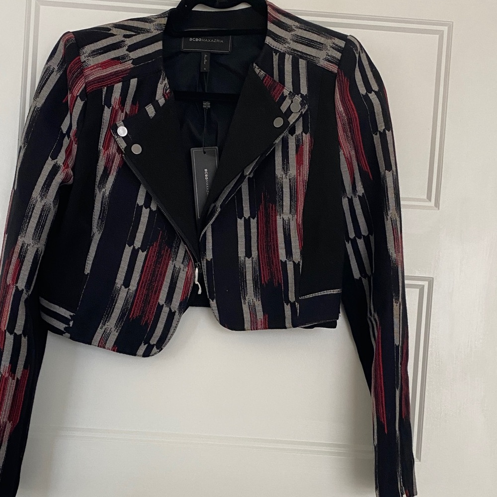 BCBGMaxAzria Black Cropped Moto Blazer with Red and Gray Brush Pattern